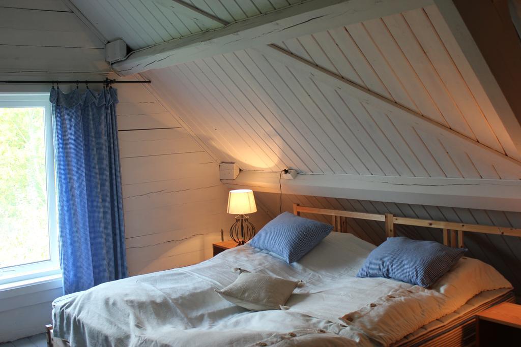 Hoiland Gard Gardshotellet Hjelmeland Exterior photo